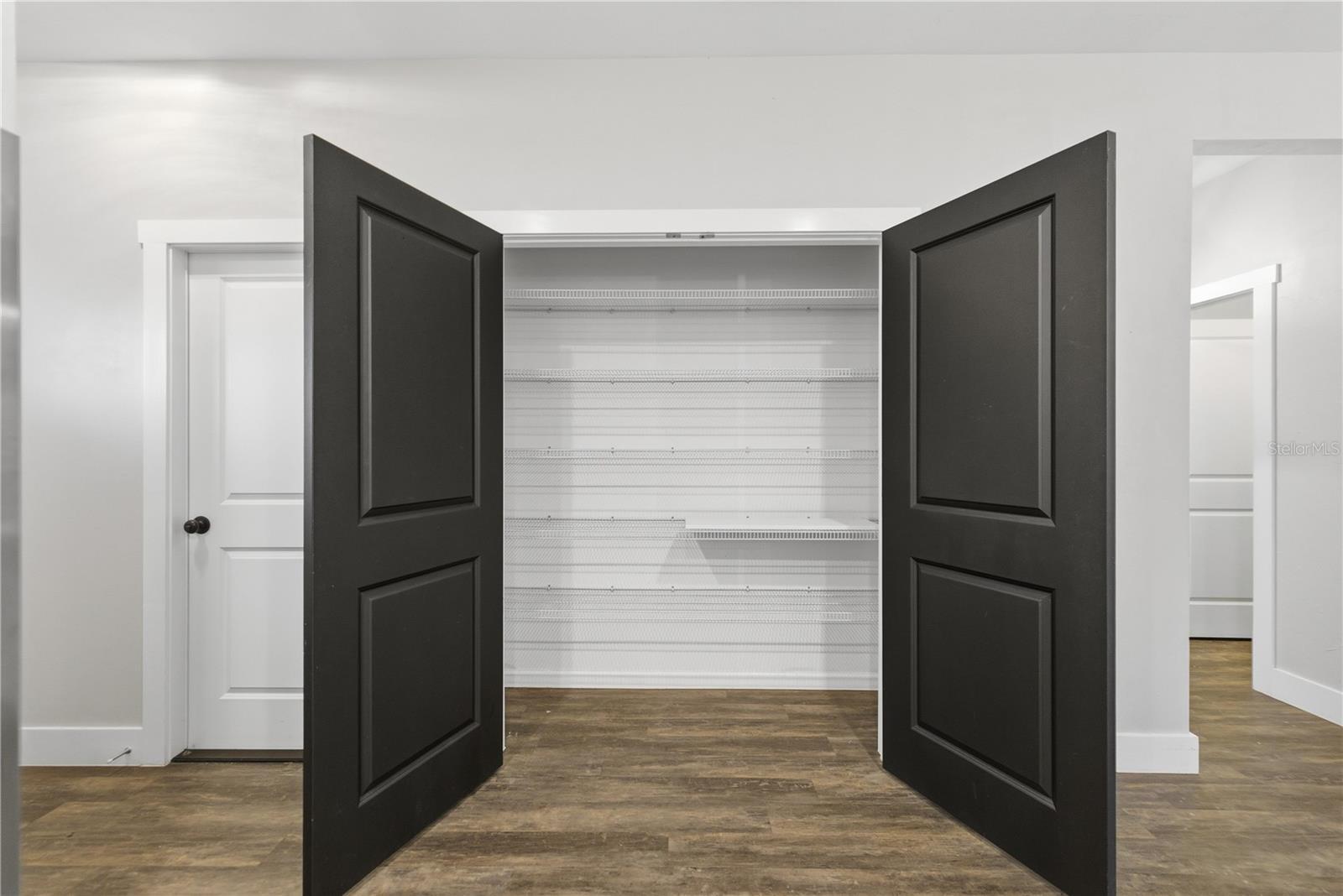 SOUTH POINTE PH 1 UNIT 5-B - Residential