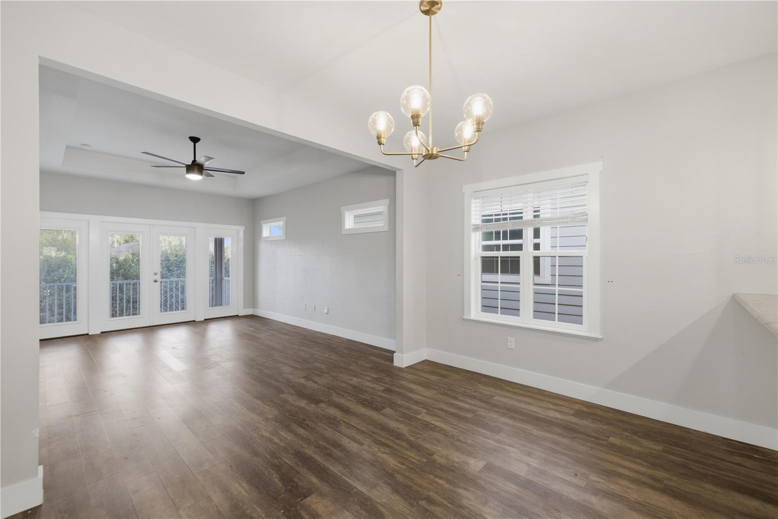 SOUTH POINTE PH 1 UNIT 5-B - Residential