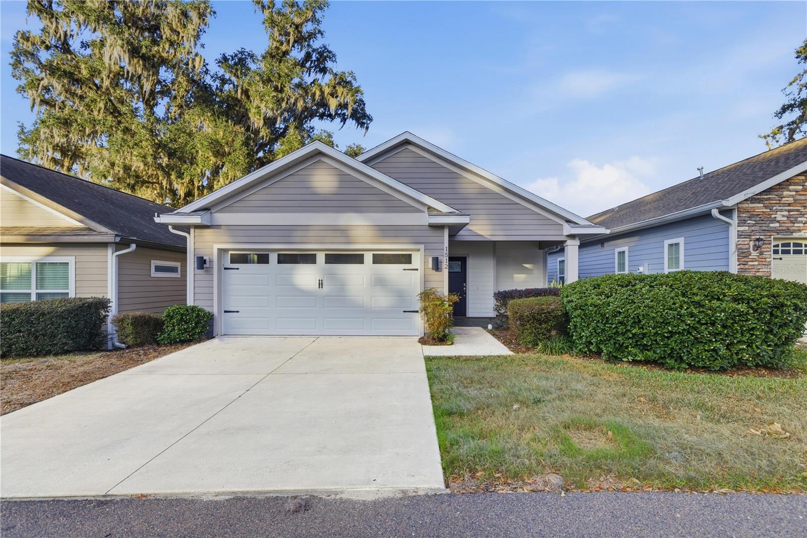 SOUTH POINTE PH 1 UNIT 5-B - Residential