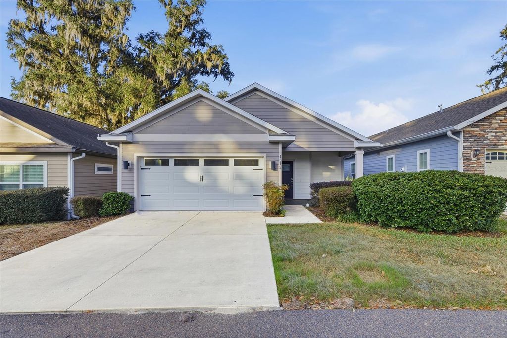 Photo of 1512 NW 120th Way, Gainesville, FL 32606 (MLS # OM717135)