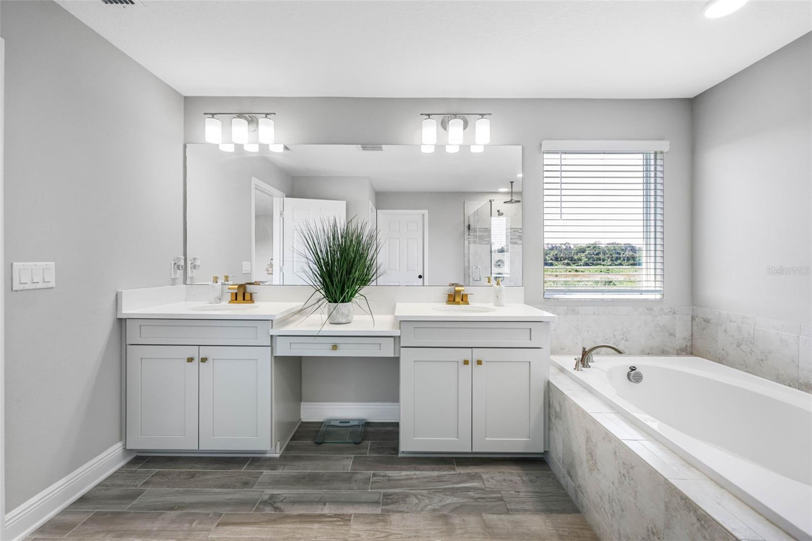 COBBLESTONE PH 1 - Residential