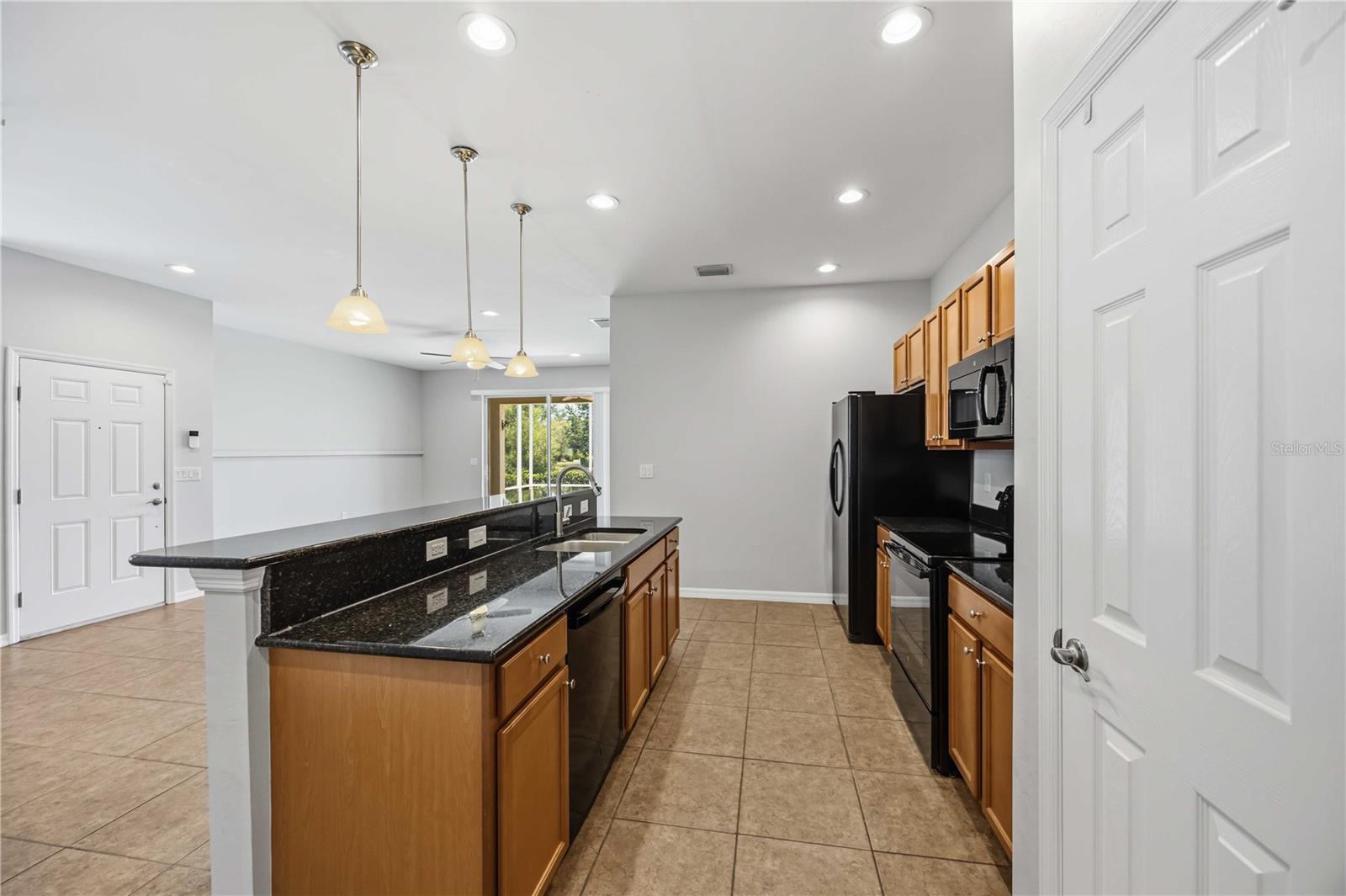 VENTURA VILLAGE - Residential