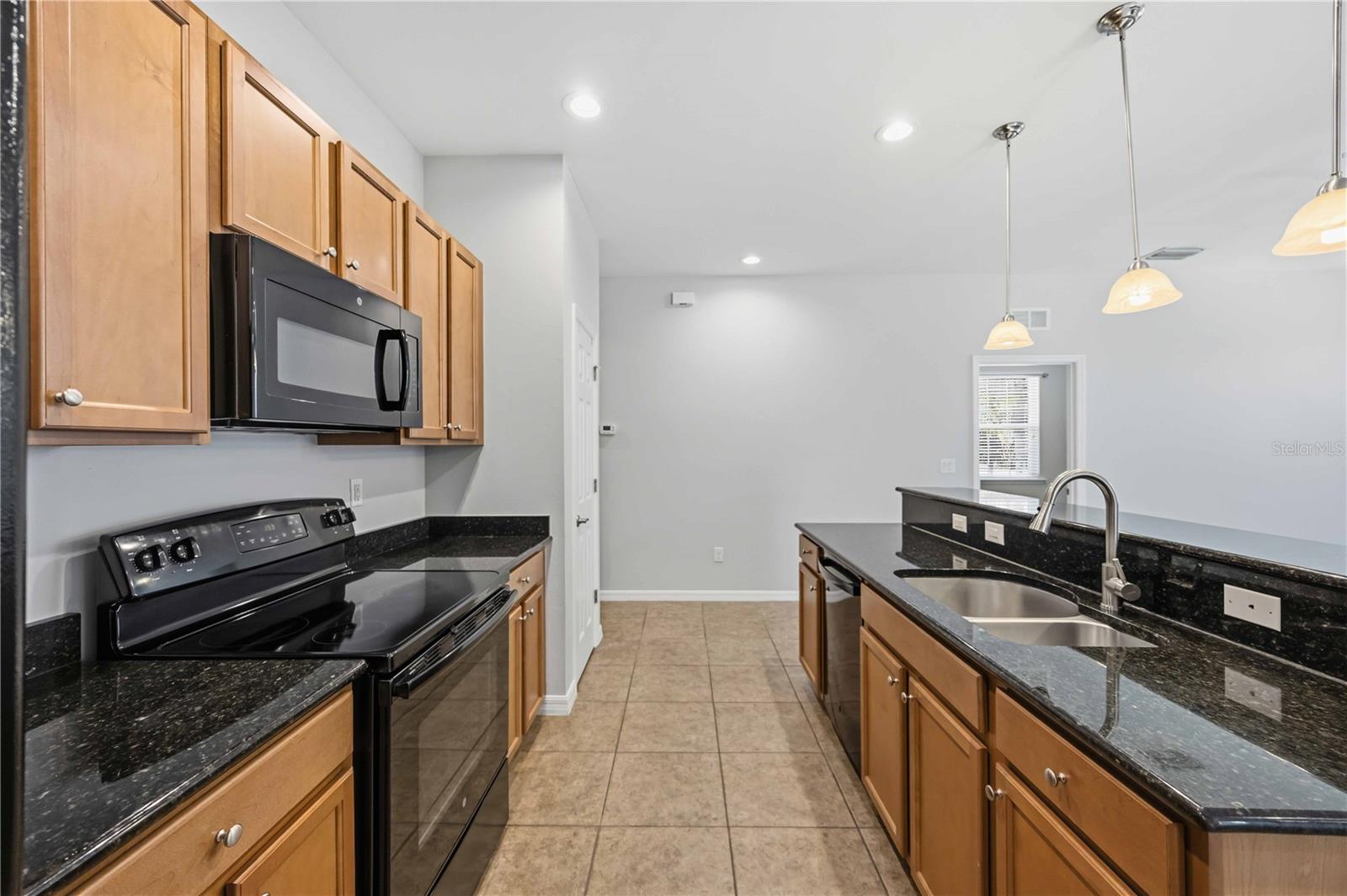 VENTURA VILLAGE - Residential