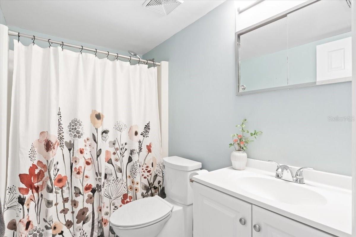 CORONADO COVE 01 - Residential Lease