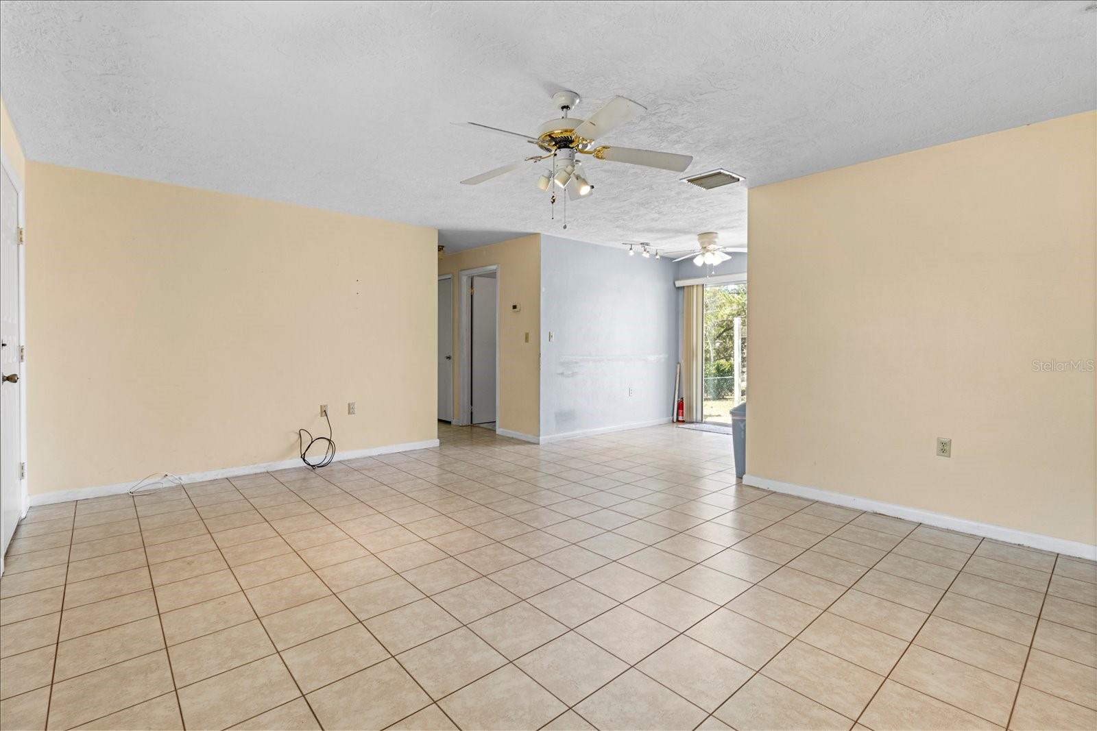 BEVERLY HILLS UNIT 06 - Residential