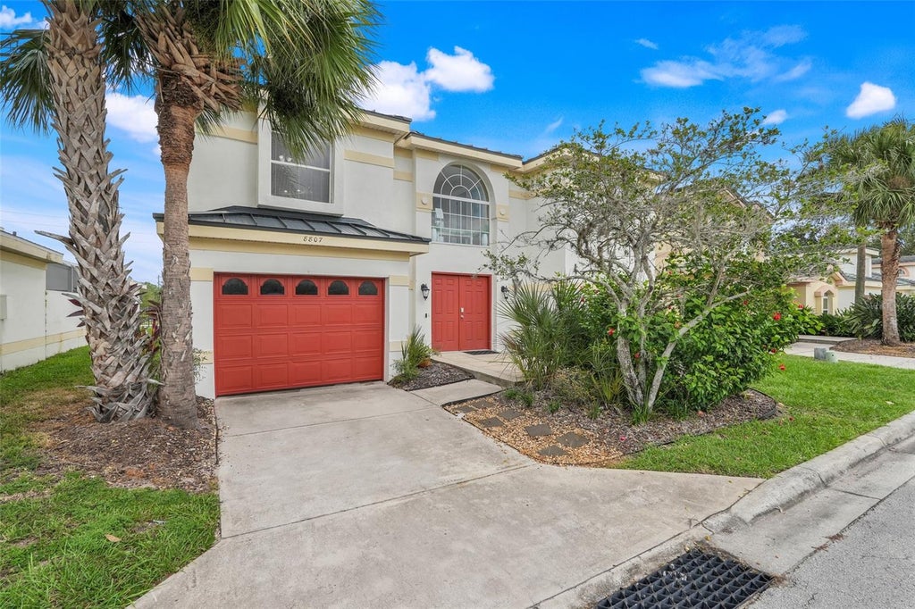 Photo of 8807 Crayson Court, Kissimmee, FL 34747 (MLS # S5155801)