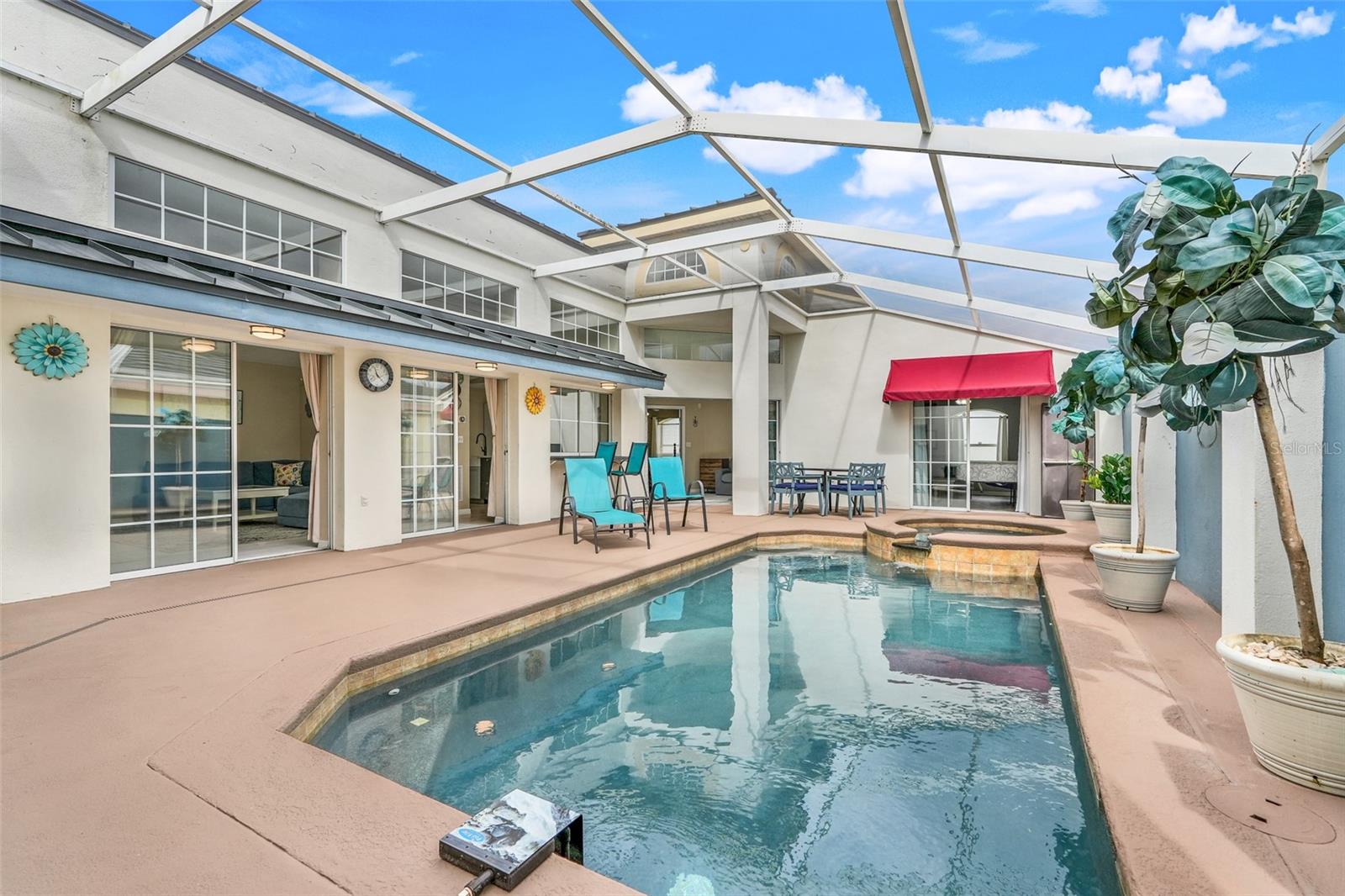 8807 CRAYSON COURT