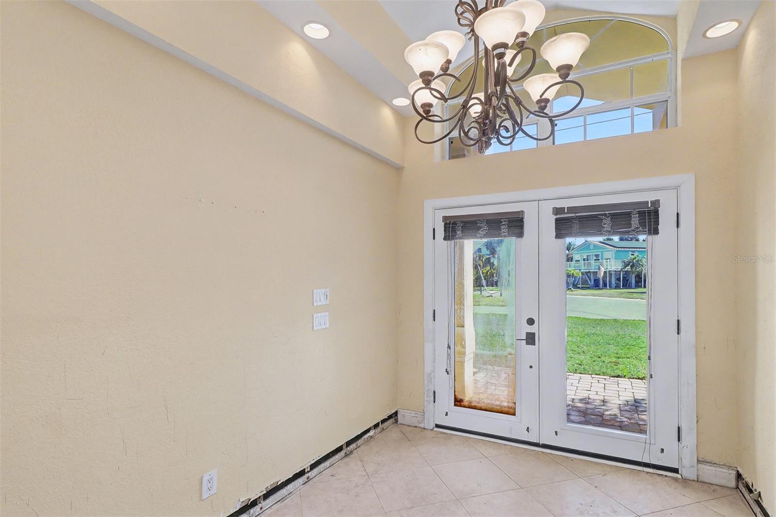 LONE PALM BEACH 3RD ADD - Residential