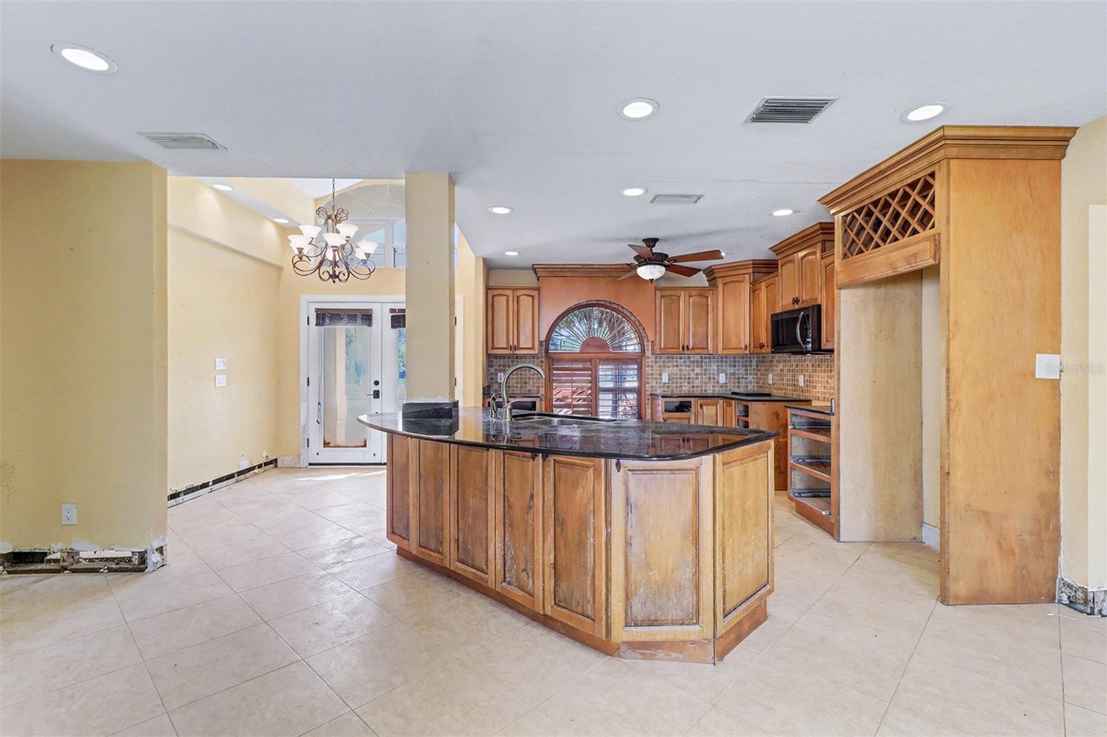 LONE PALM BEACH 3RD ADD - Residential