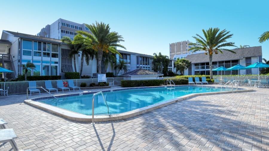 PEPPERTREE BAY IV - Residential