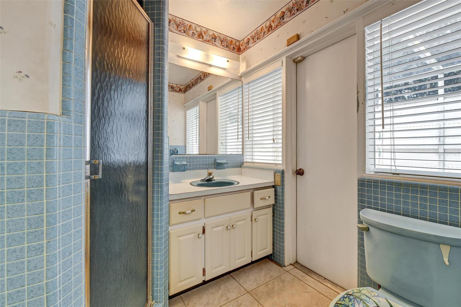 RAVENWOOD SUB UNIT - Residential