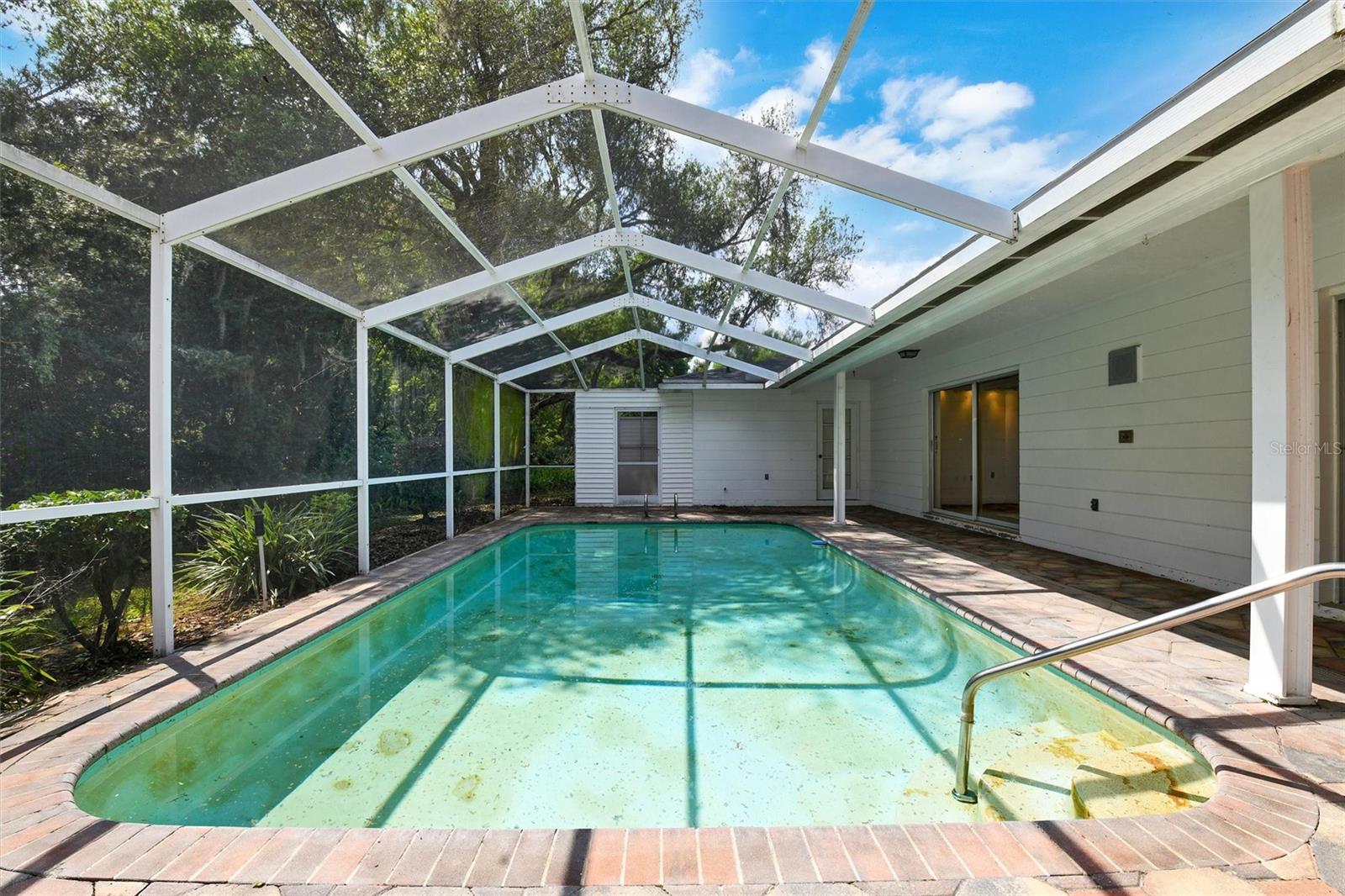 RAVENWOOD SUB UNIT - Residential