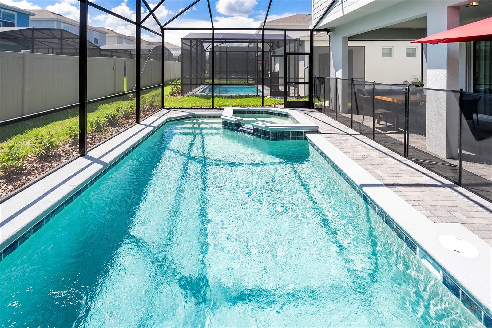 WINDSOR ISLAND RESORT - Residential