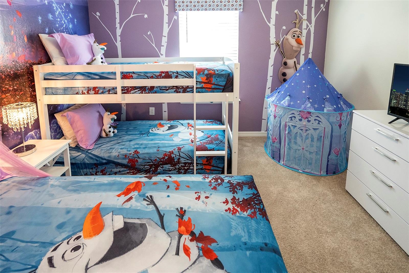 WINDSOR ISLAND RESORT - Residential