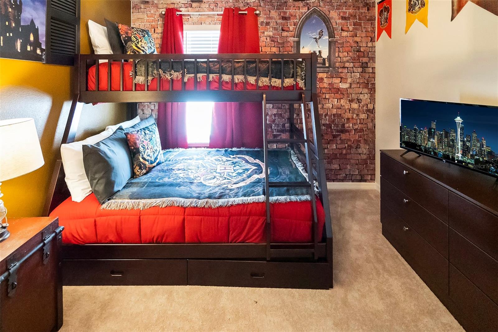 WINDSOR ISLAND RESORT - Residential