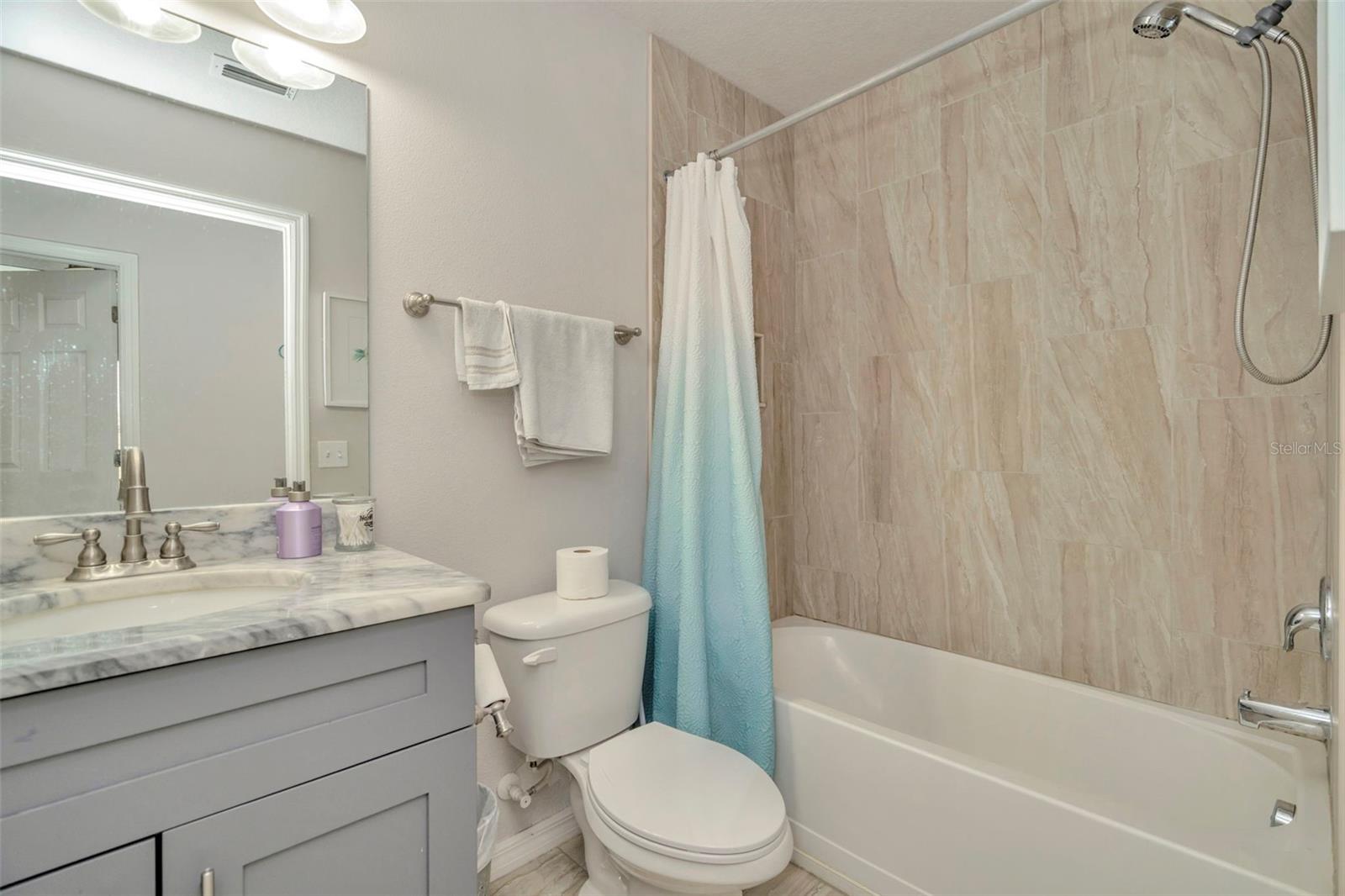 REGENCY PALMS CONDOS BLDG 6 - Residential Lease