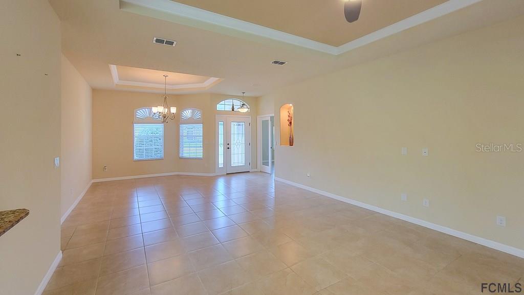 HIDDEN LAKES - Residential Lease