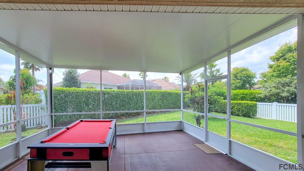 HIDDEN LAKES - Residential Lease