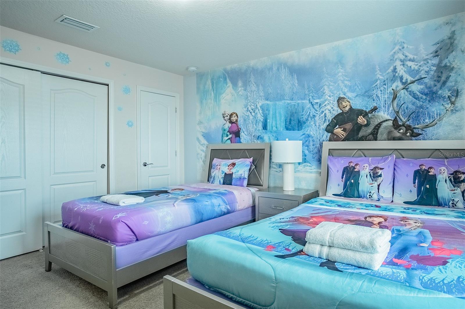 WINDSOR AT WESTSIDE PH 2B - Residential