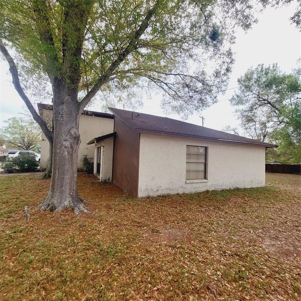 Photo of 14902 Oldgate Place, Tampa, FL 33624 (MLS # TB8487694)