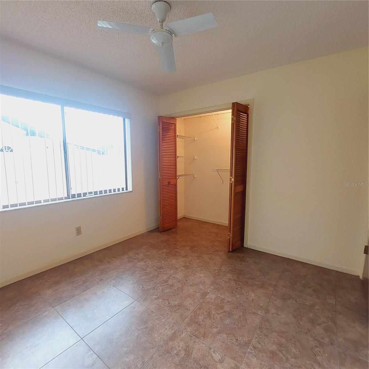 COUNTRY AIRE PH ONE - Residential