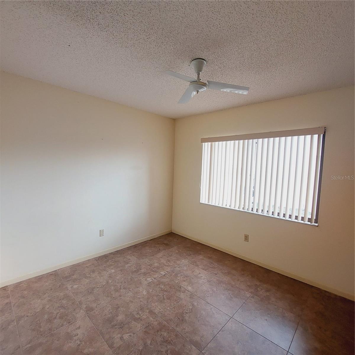 COUNTRY AIRE PH ONE - Residential