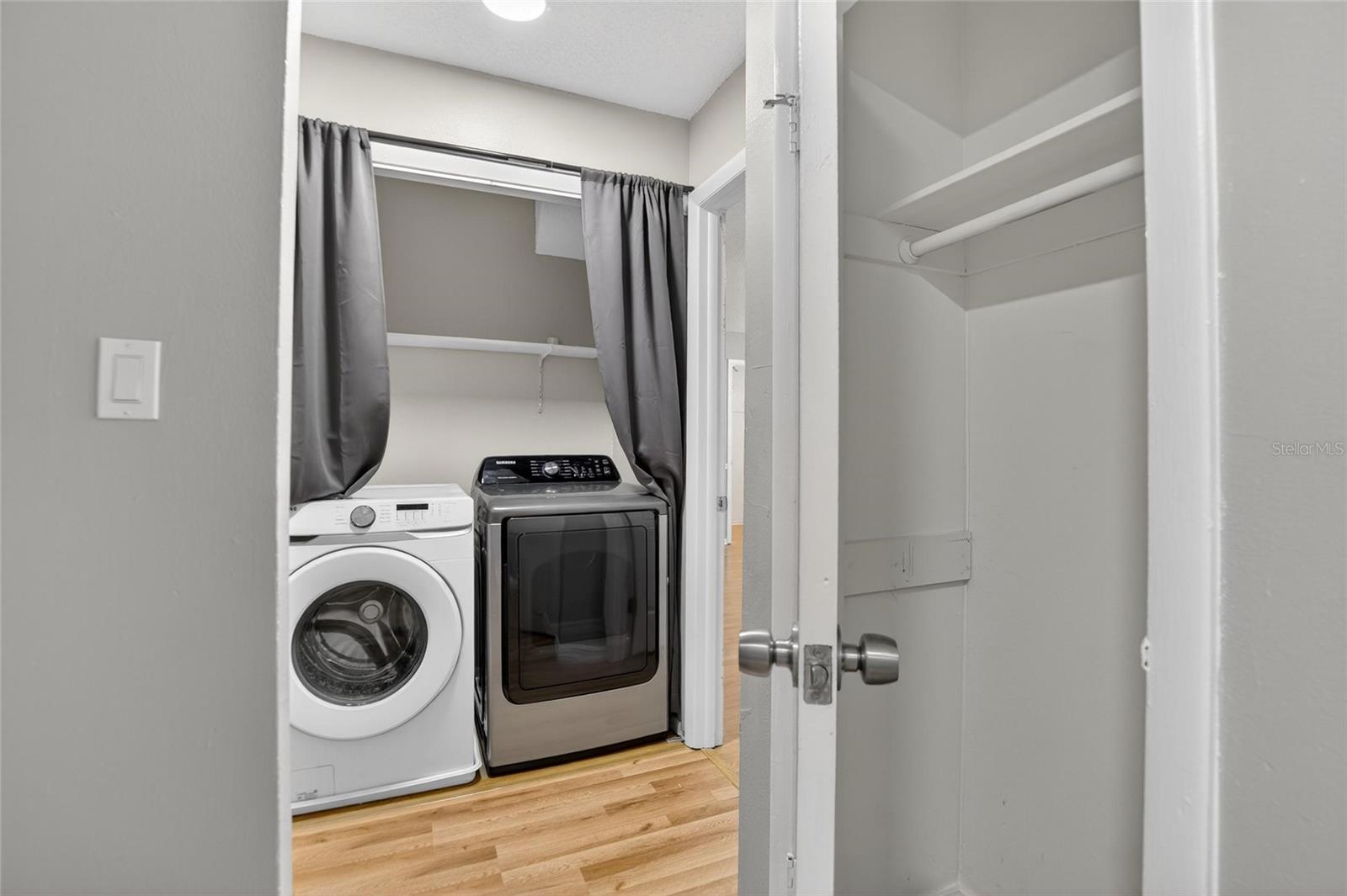 THE GREENS OF TOWNN COUNTRY - Residential