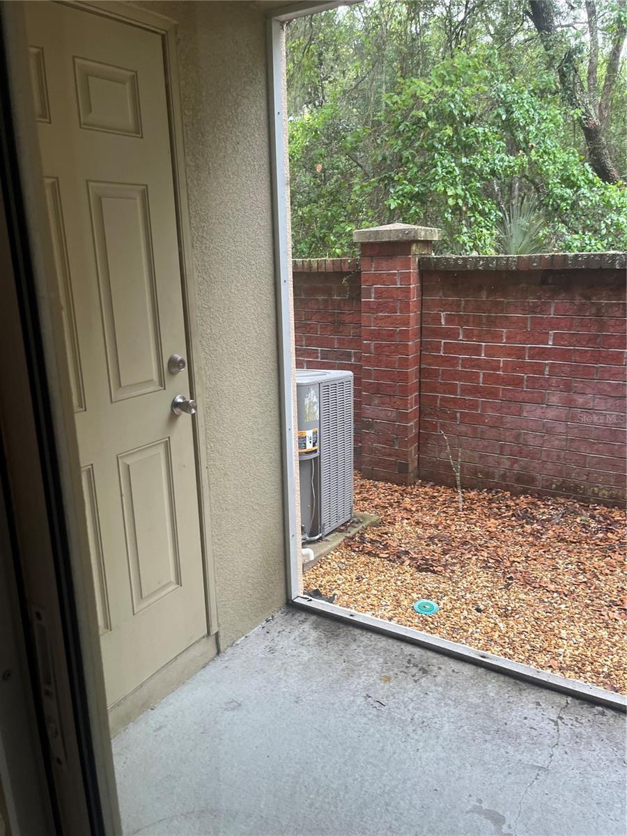 AMBERLEE TWNHMS - Residential