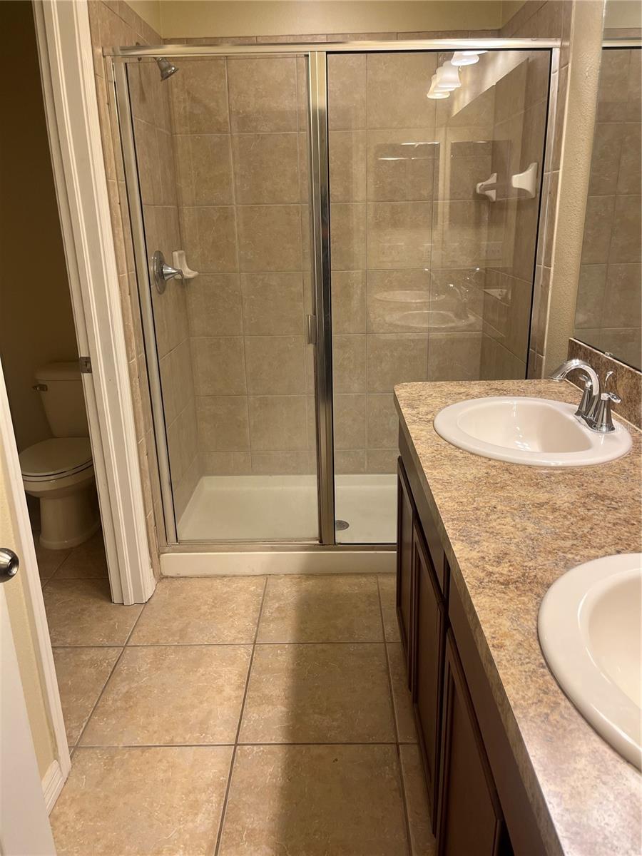 AMBERLEE TWNHMS - Residential