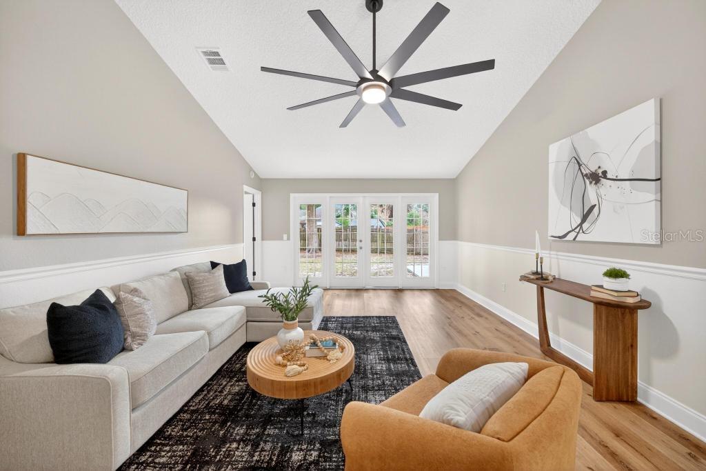 SILVER ROSE PH 02 - Residential