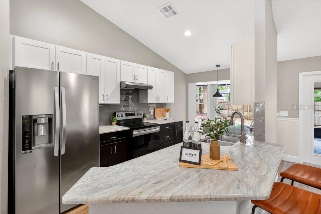 SILVER ROSE PH 02 - Residential