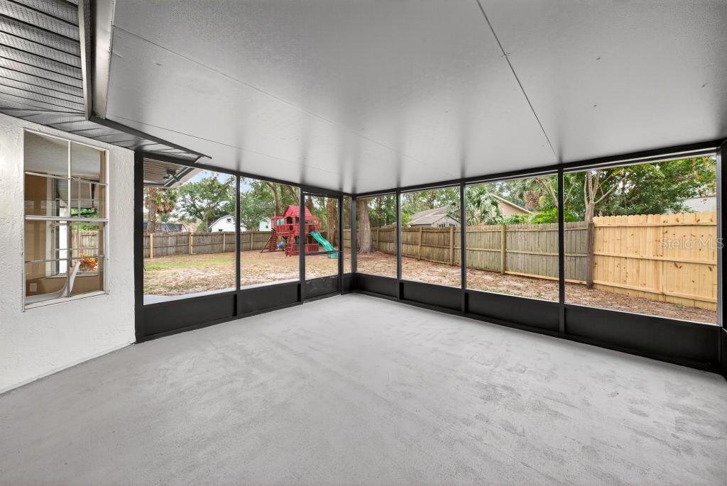 SILVER ROSE PH 02 - Residential