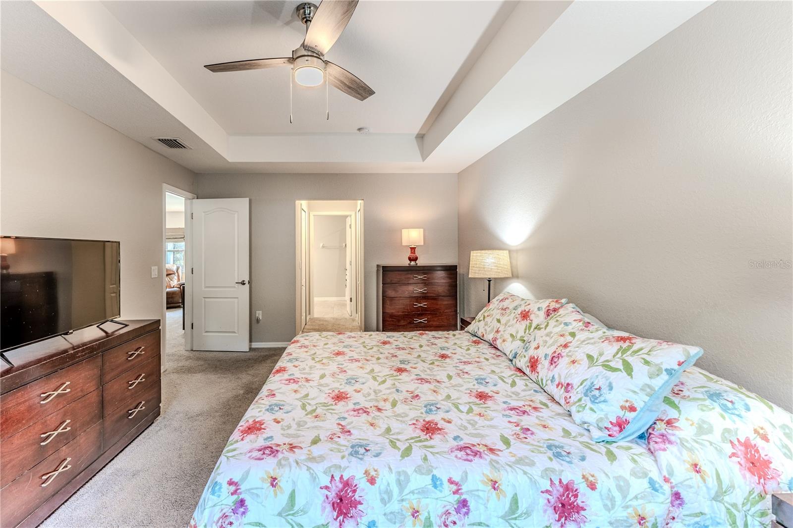 ROYAL HIGHLANDS - Residential