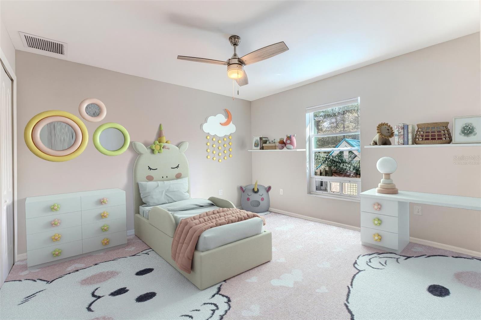 ROYAL HIGHLANDS - Residential