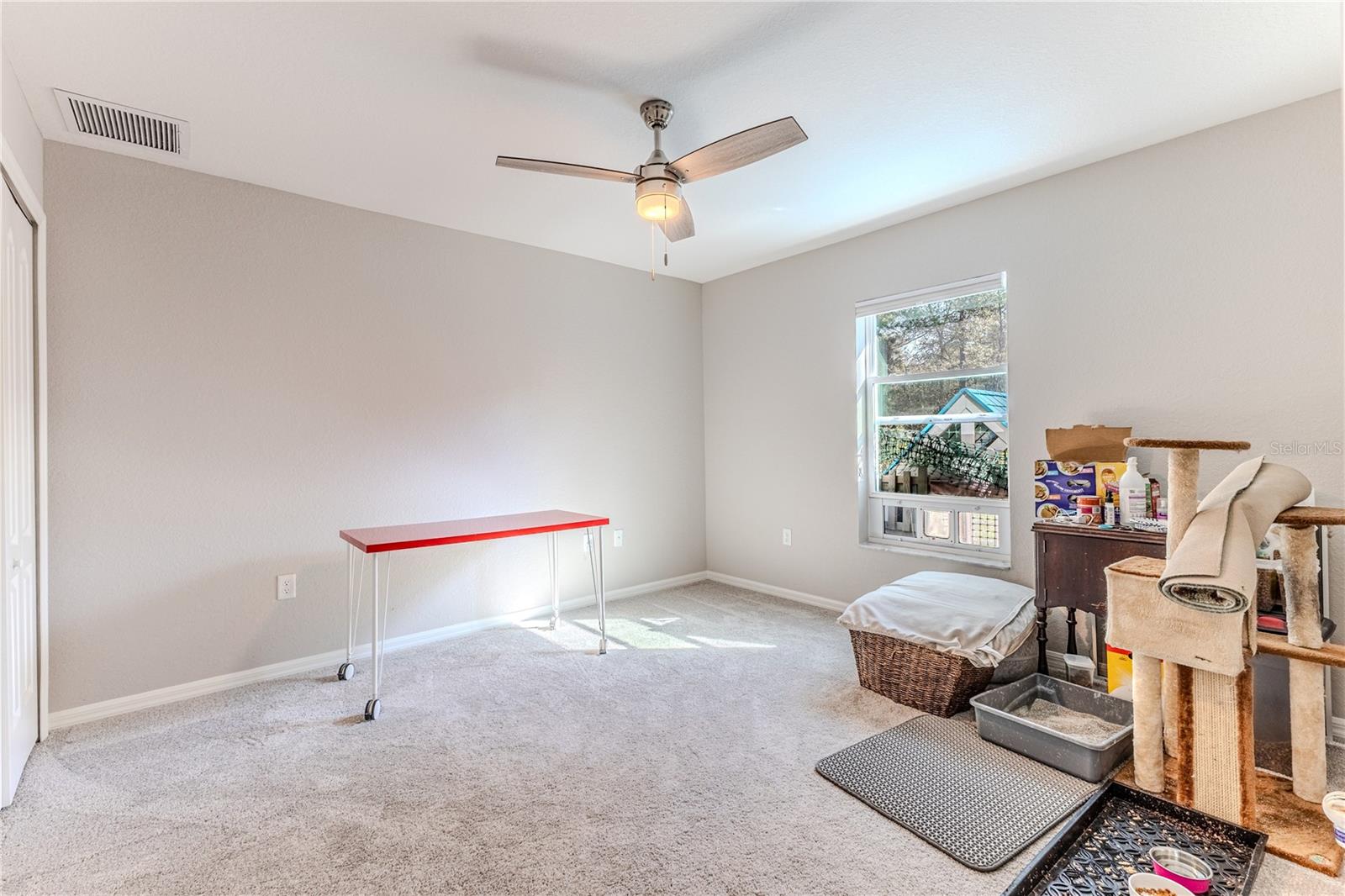 ROYAL HIGHLANDS - Residential