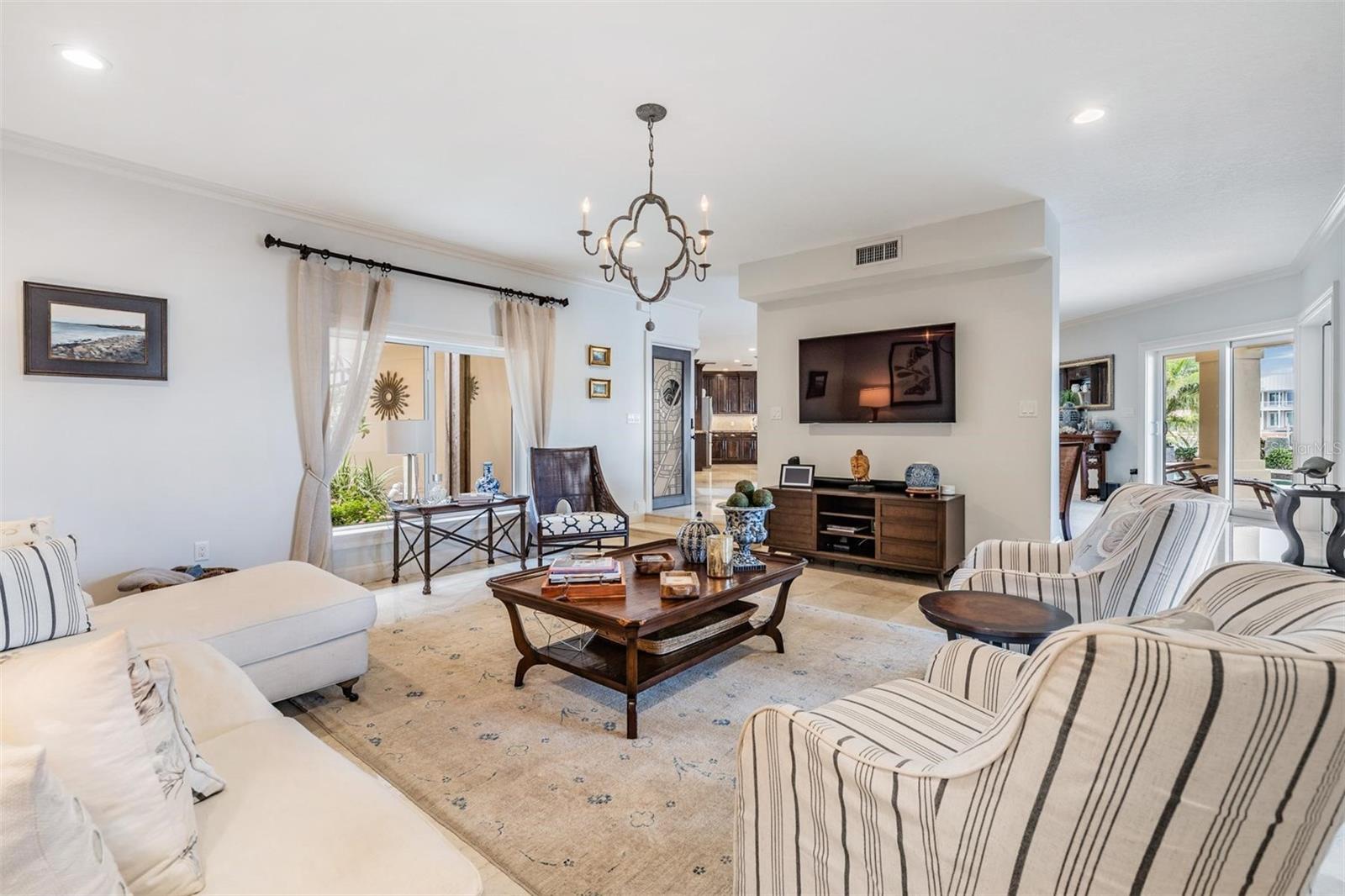 SOUTH CSWY ISLE YACHT CLUB 2ND ADD - Residential