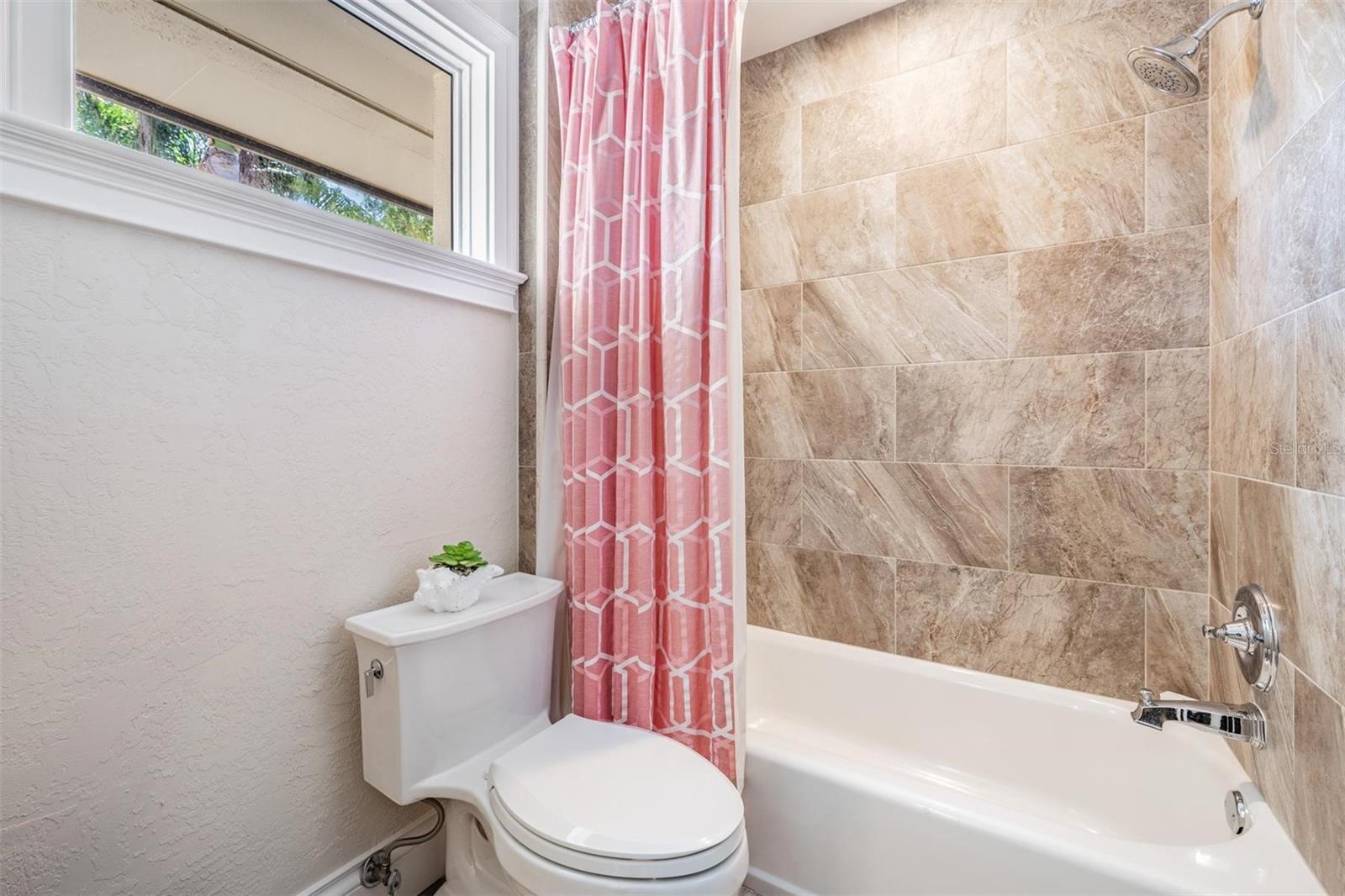 SOUTH CSWY ISLE YACHT CLUB 2ND ADD - Residential