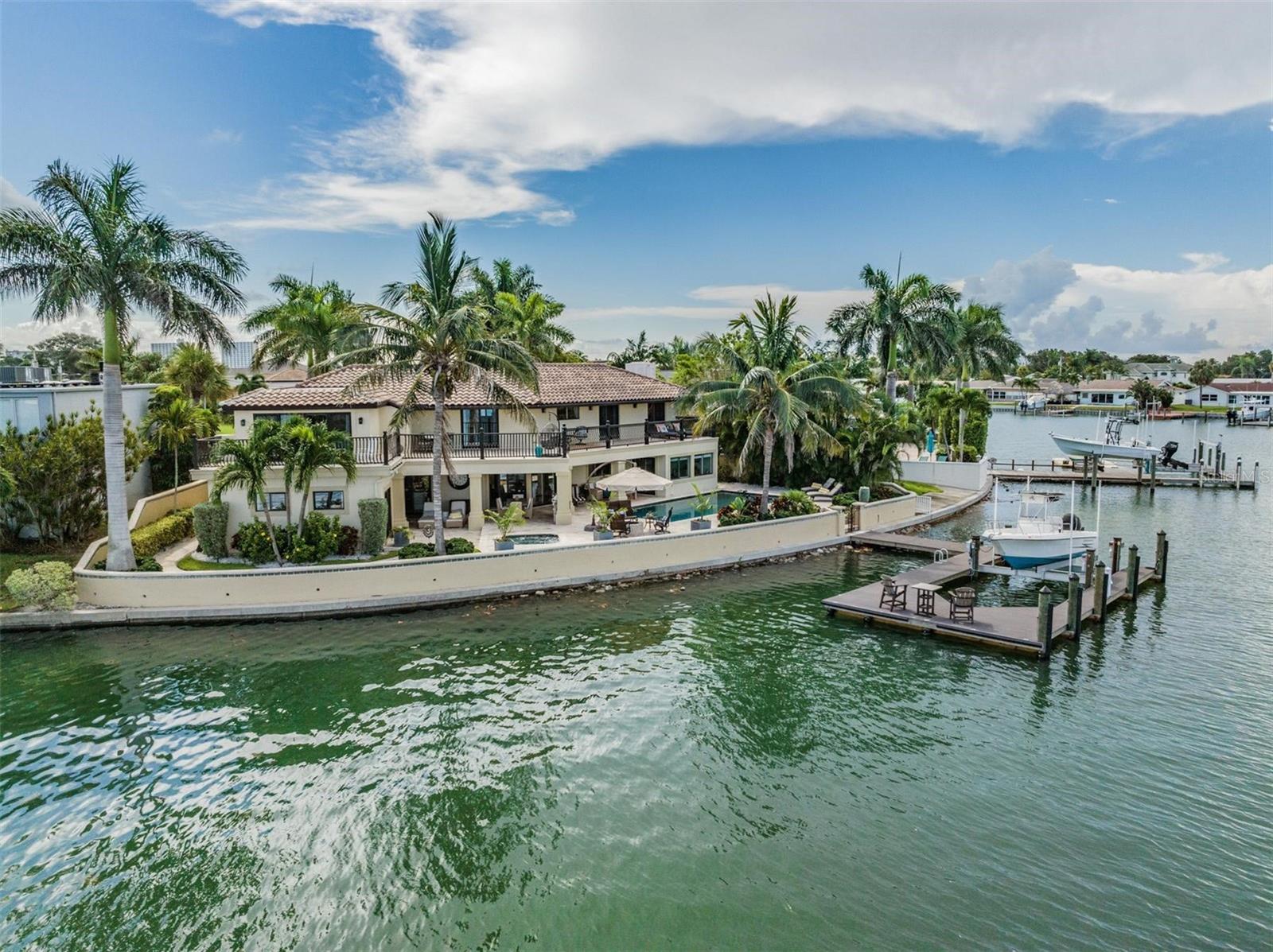 SOUTH CSWY ISLE YACHT CLUB 2ND ADD - Residential