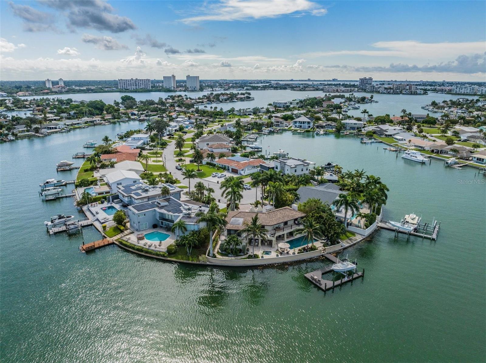 SOUTH CSWY ISLE YACHT CLUB 2ND ADD - Residential