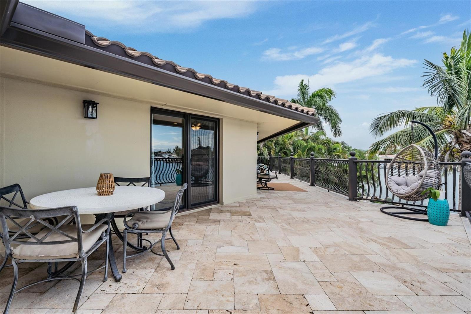 SOUTH CSWY ISLE YACHT CLUB 2ND ADD - Residential