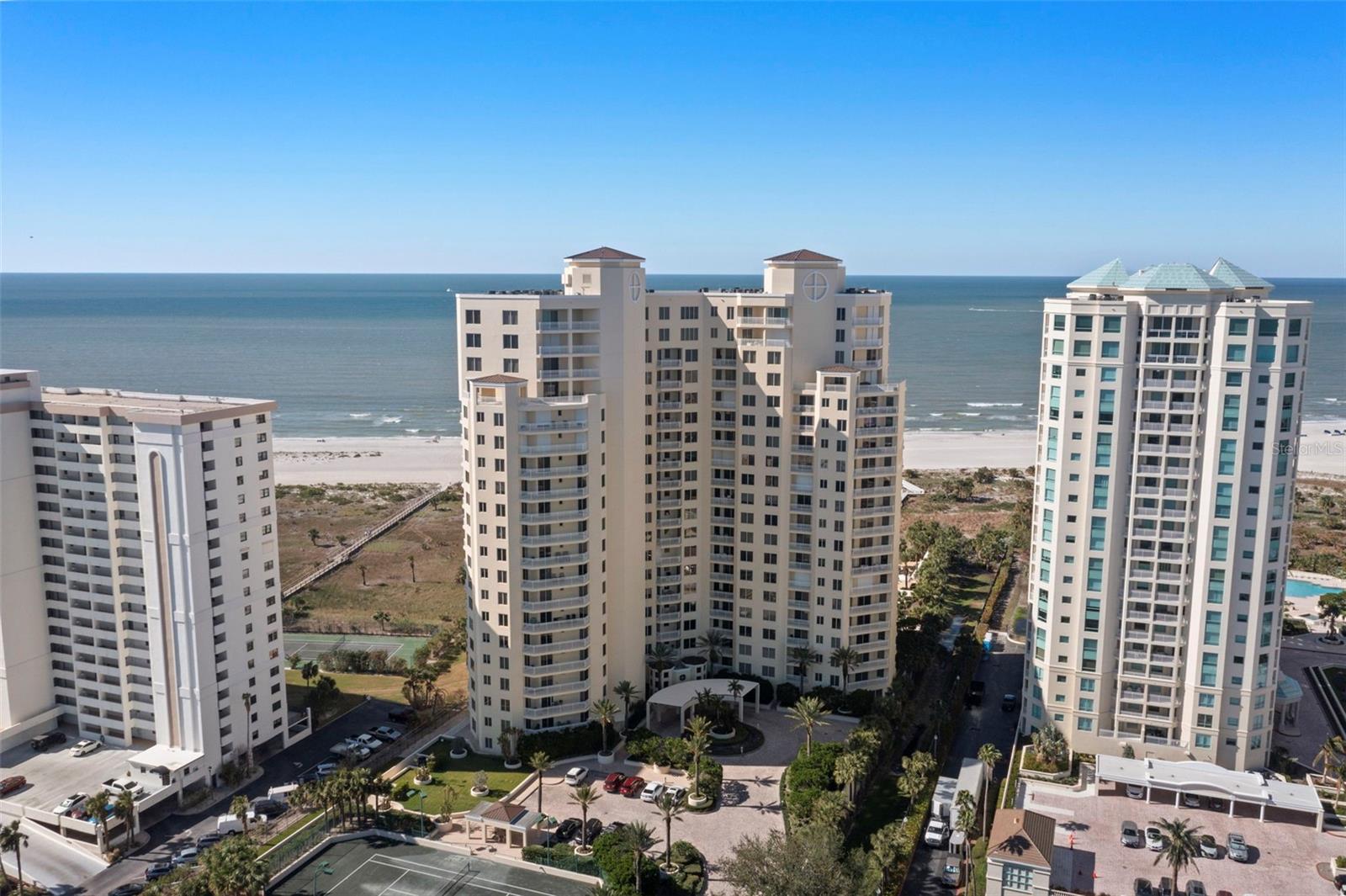 MERIDIAN ON SAND KEY CONDO - Residential