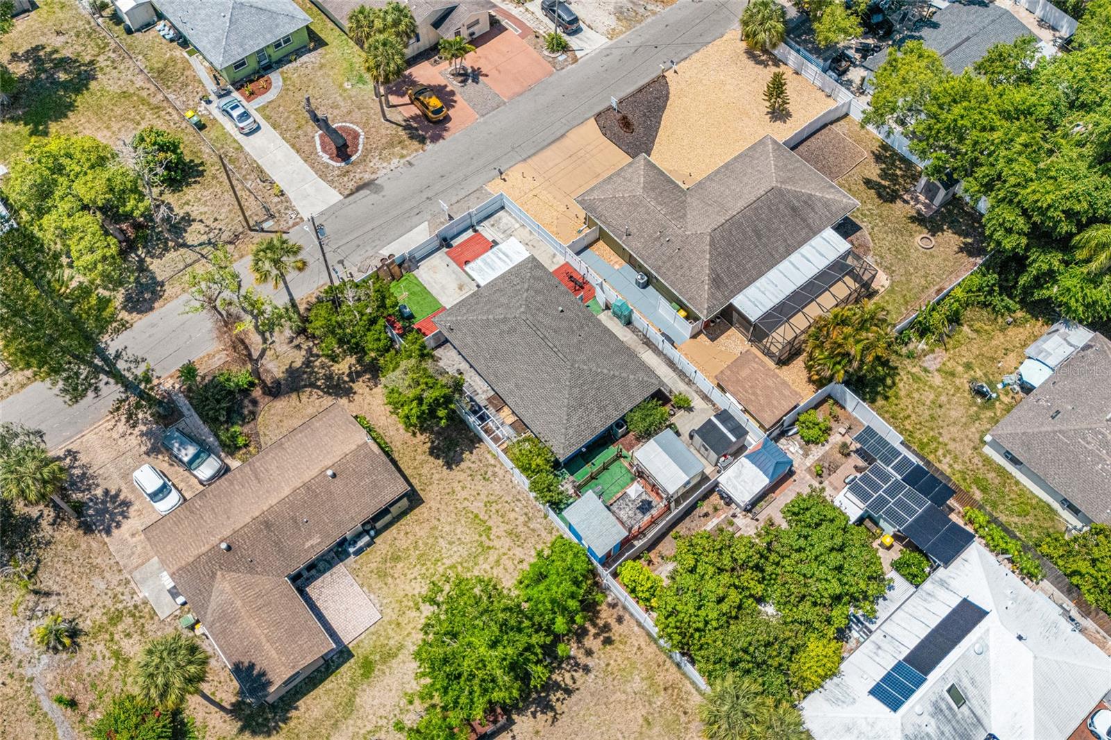 SUNNYBROOK - Residential
