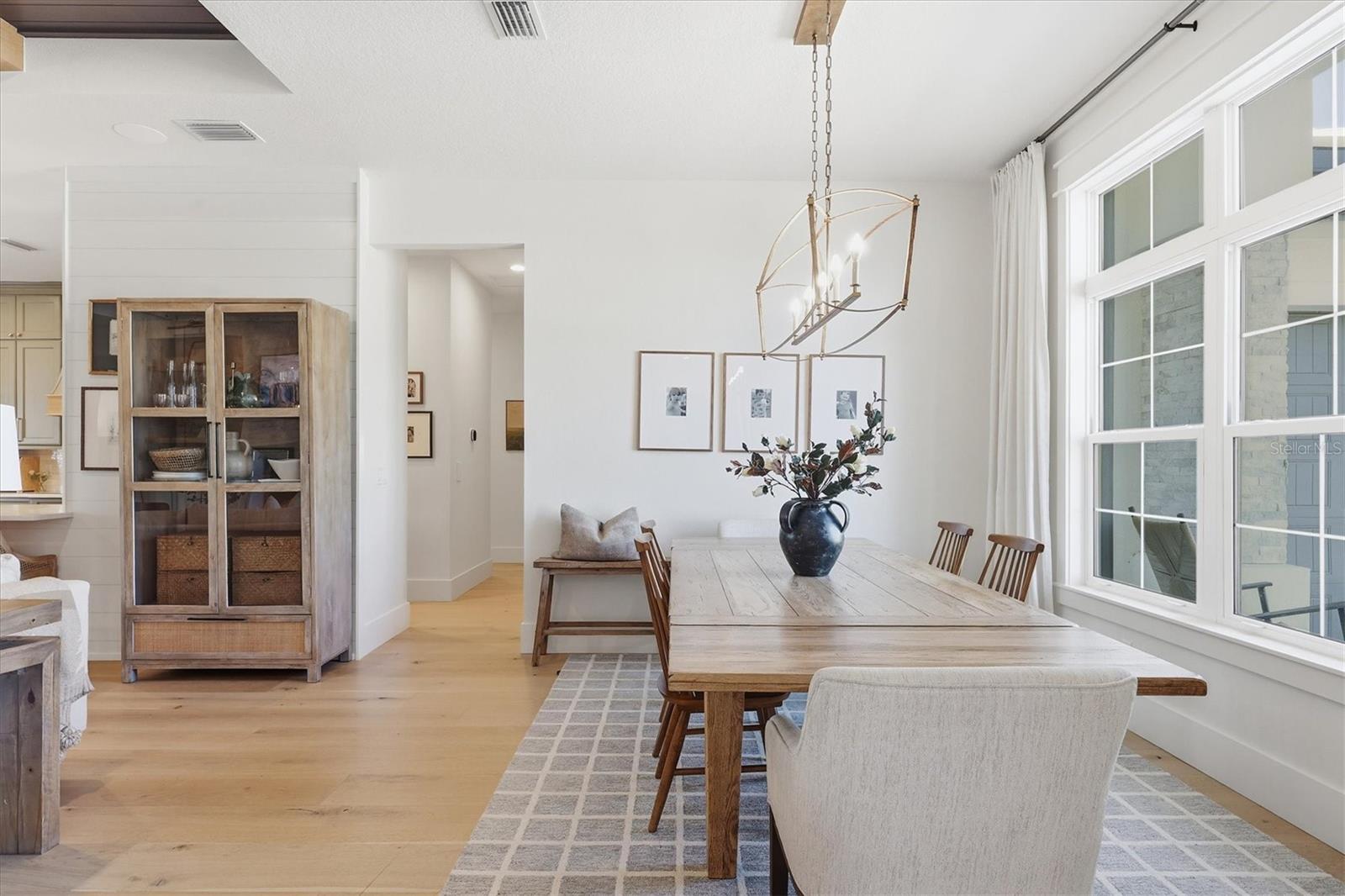 HAMPTON LAKES - Residential