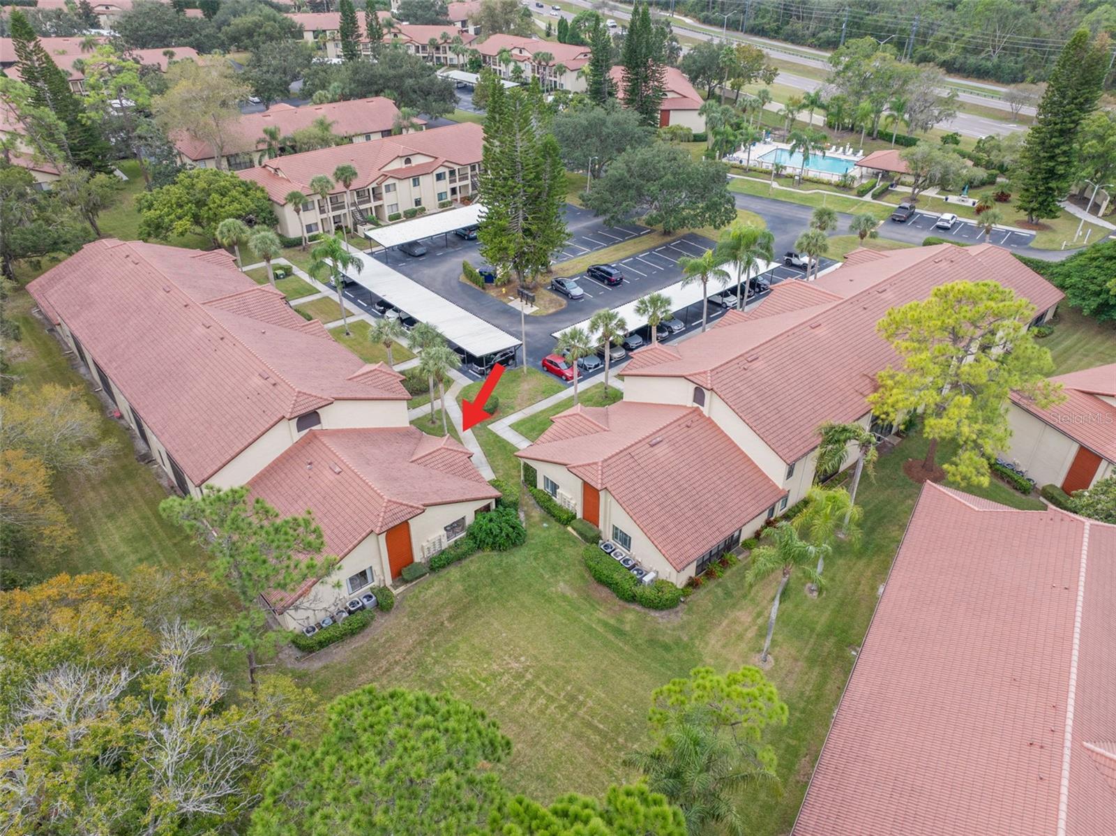 EL PASADO A CONDO - Residential