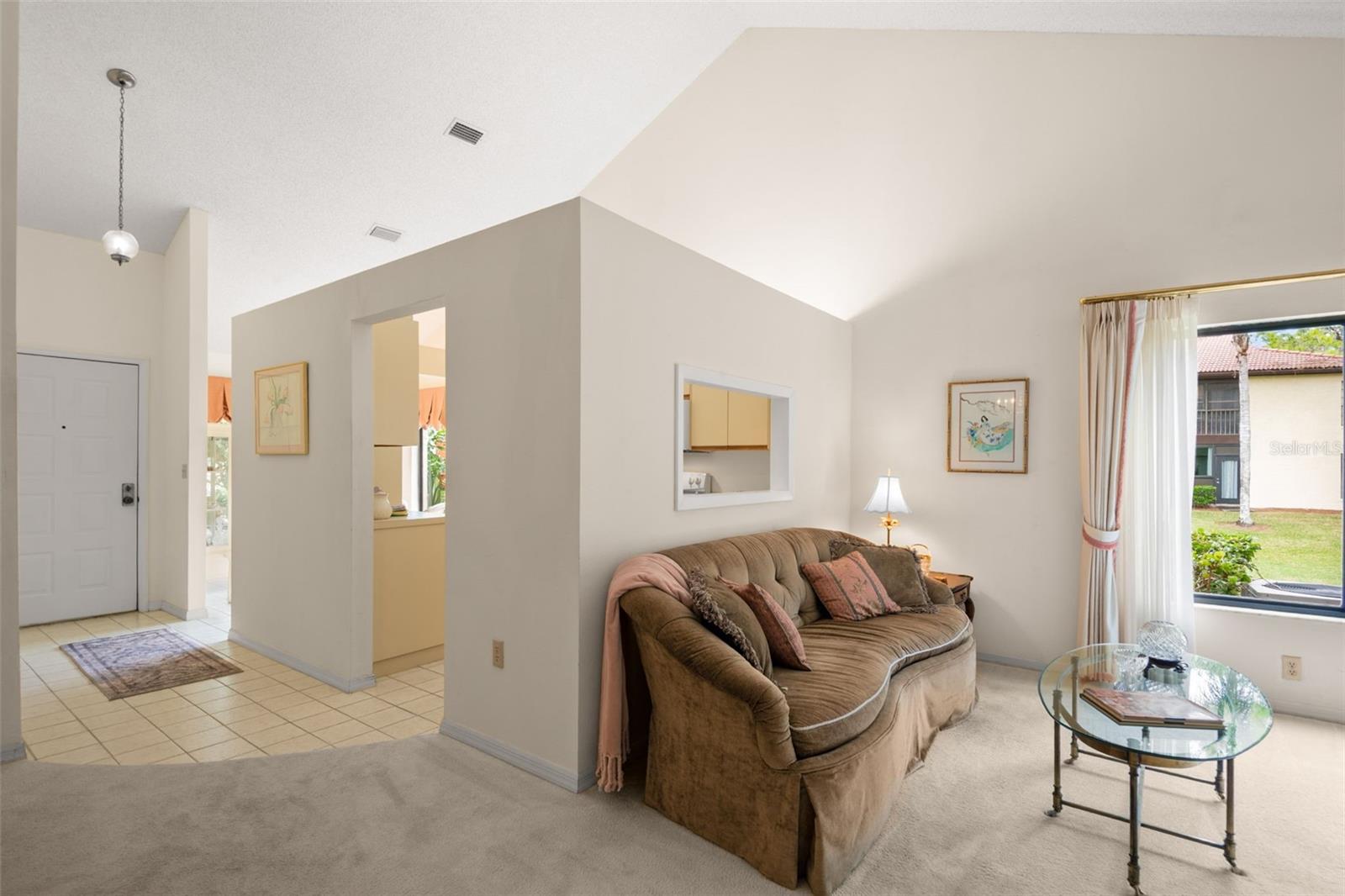 EL PASADO A CONDO - Residential