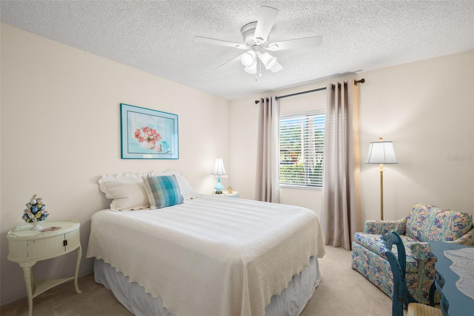 EL PASADO A CONDO - Residential