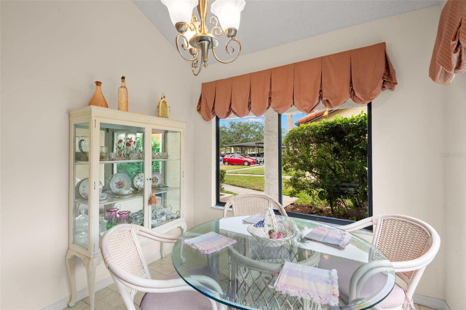 EL PASADO A CONDO - Residential