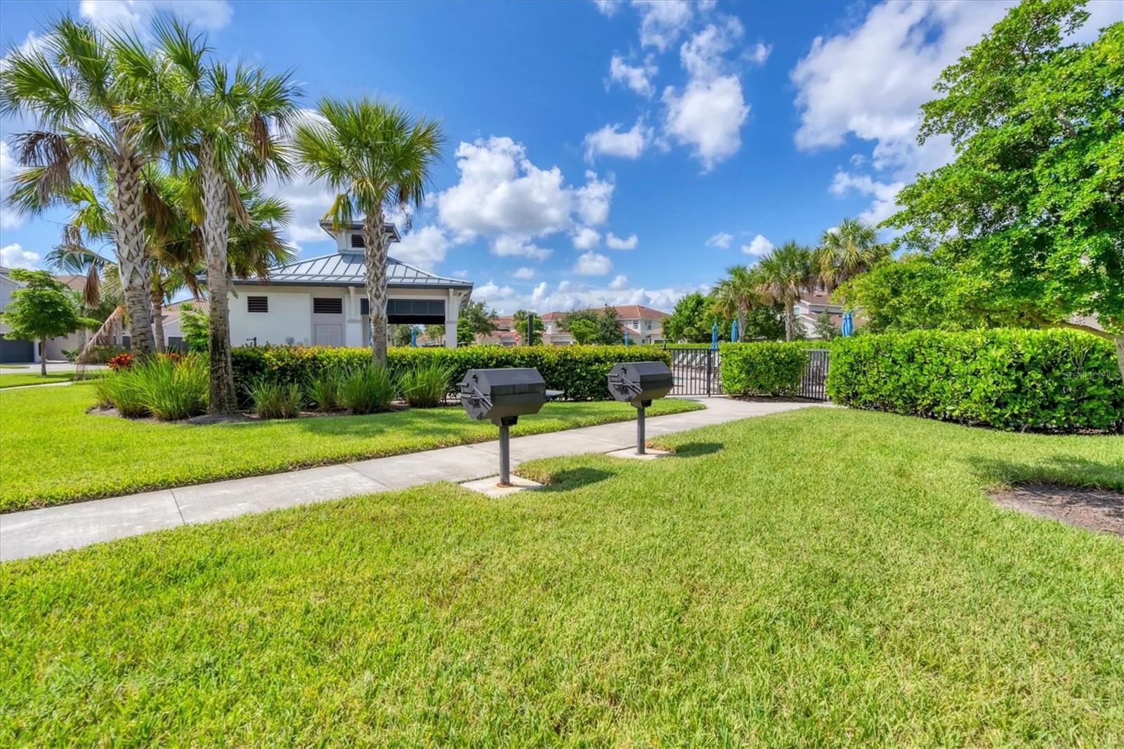HERITAGE LANDING GOLF & COUNTRY CLUB - Residential