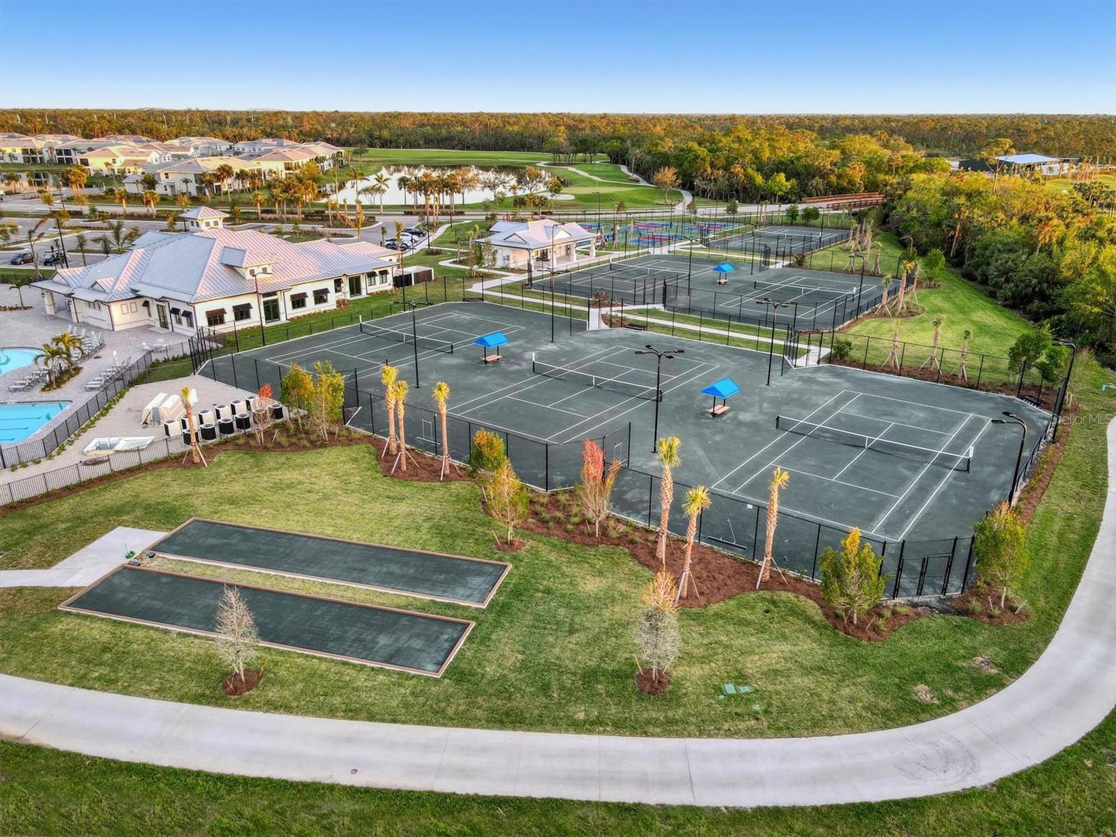 HERITAGE LANDING GOLF & COUNTRY CLUB - Residential