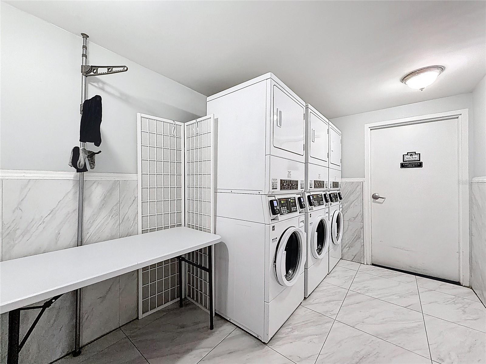 METROPOLITAN/LK EOLA - Residential